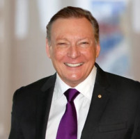 iMAGE OF gREG dANIELS kpmg